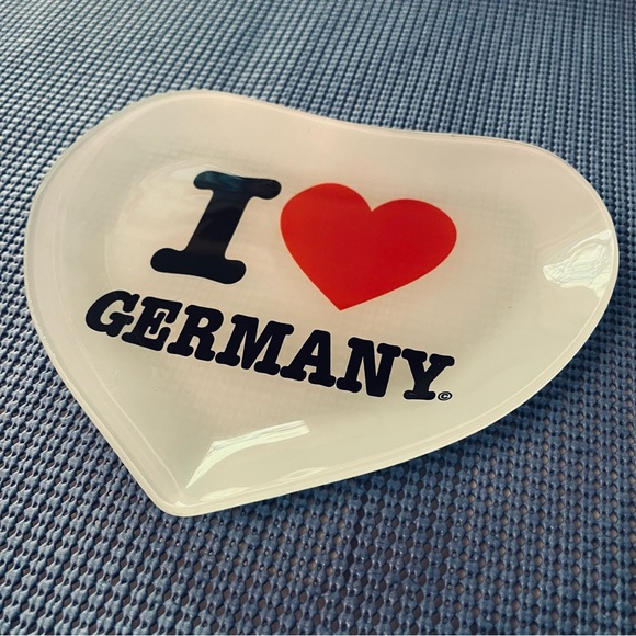 Heart Shaped Glass Dish-I ♥️ Germany - Picture 6 of 6
